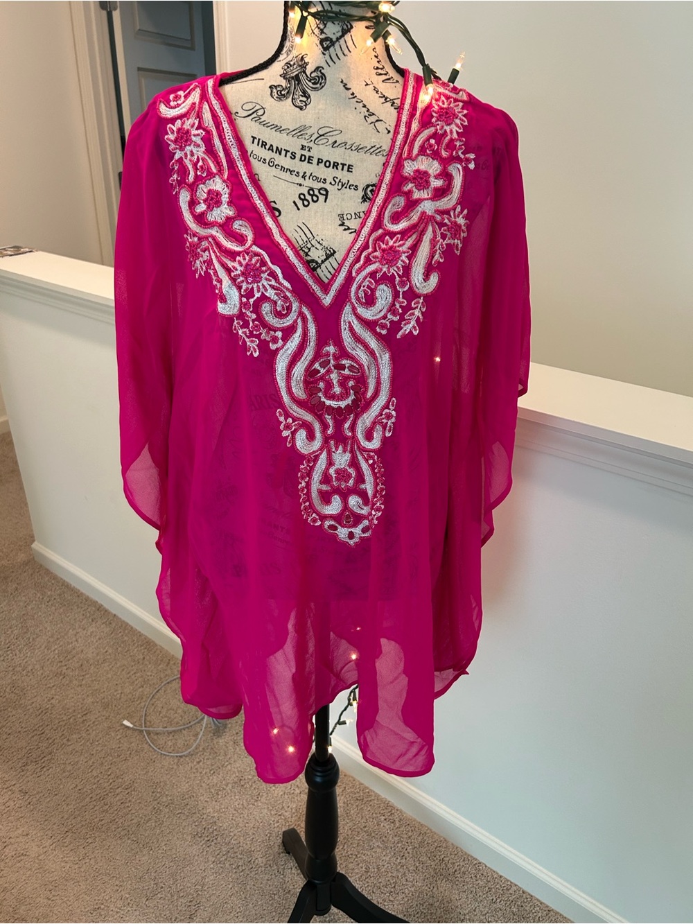 Spiaggia Dolce Hot Pink Embroidered V-Neck Sheer Tunic L/XL